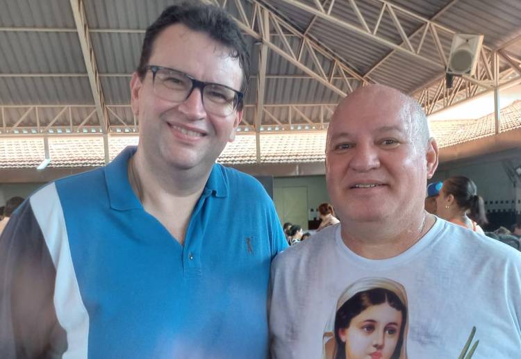 Paróquia de Santa Luzia comemora Jubileu de Diamante com mega churrasco de manta