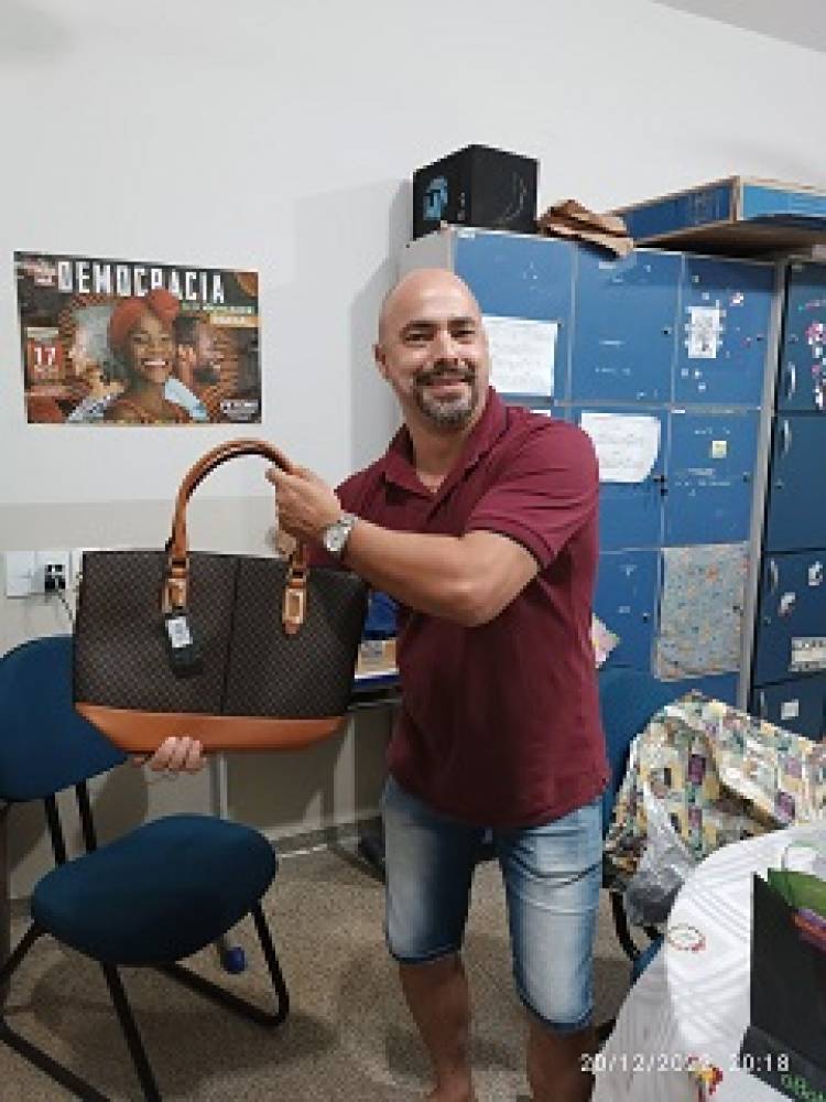 Parabéns Prof.  Vinicius Belon pelo seu aniversário!
