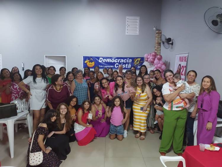 Mulheres do Democracia Cristã comemoram o Dia Internacional da Mulher