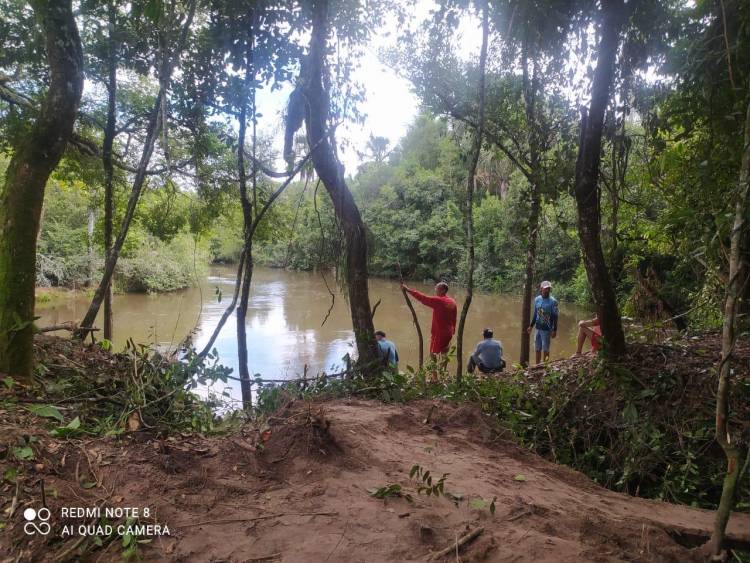 Bombeiros de Três Lagoas atende afogamento no Rio Pombo