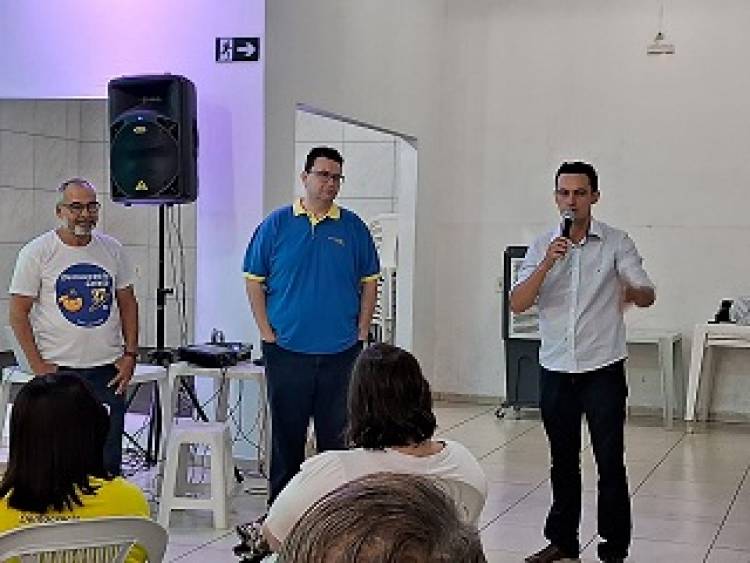 Dr. Ruy Costa reúne-se com familiares e amigos de Junior Melo pré candidato a vereador pelo PDT