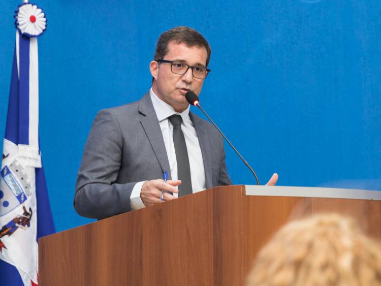 Dr Cassiano Maia, do PSDB, é eleito prefeito de Três Lagoas e Rodrigues o vereador  mais votado