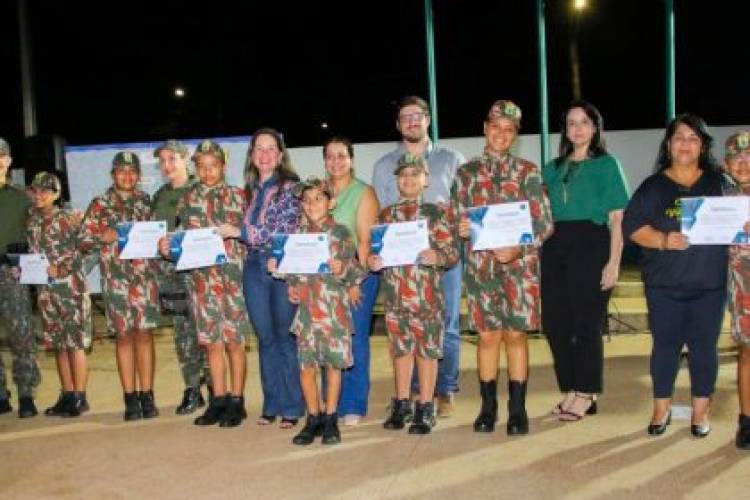 SMAS realiza formatura de crianças e adolescentes do Projeto Patrulha Florestinha em parceria com a Polícia Militar Ambiental