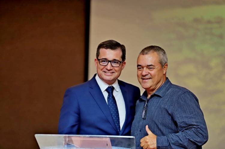 Dr. Cassiano Maia toma posse e faz discurso impactante ressaltando a fidelidade com o desenvolvimento de Três Lagoas