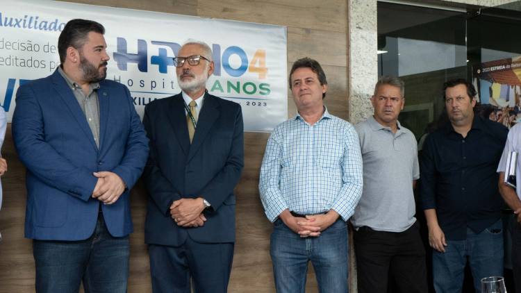 Vereadores prestigiam inauguração de novas alas do hospital Nossa Senhora Auxiliadora