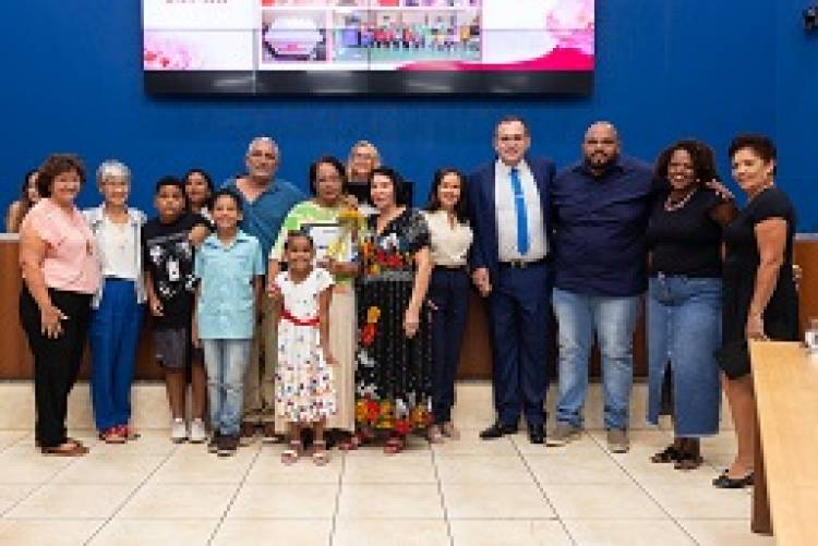 Câmara realiza solenidade em alusão ao Dia Internacional das Mulheres