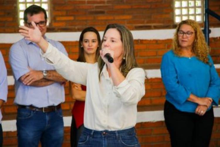 Cerca de 450 crianças retornaram às atividades na AABB comunidade na manhã de hoje (07)