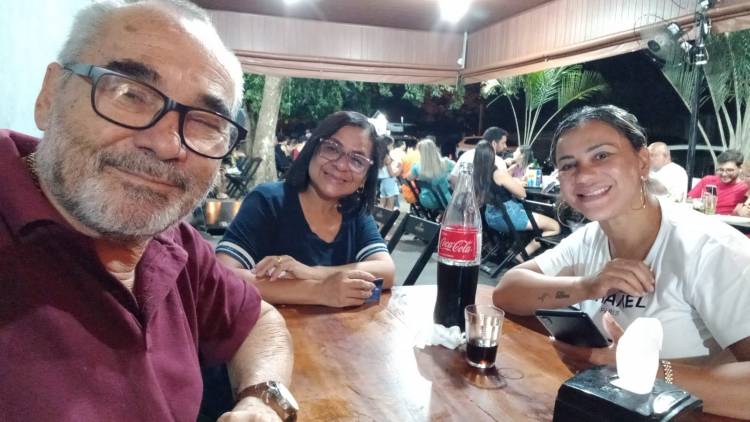 Aniversário de Jairo Delamare é comemorado e grande estilo no JB Restaurante