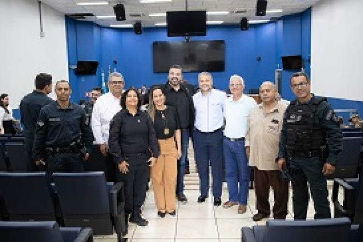 Presidente da Câmara Vereador Tonhão prestigia troca de comando da Polícia Militar