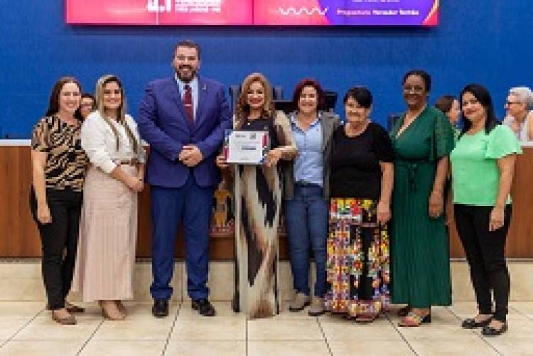  Dia do Assistente Social é comemorado com entrega de moções a profissionais da área