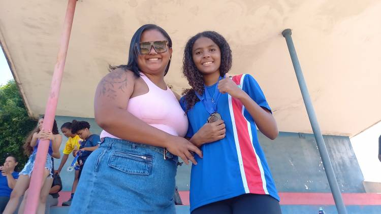 A Escola Municipal Parque São Carlos conquista terceiro lugar no JETs  2025 na modalidade de atletismo.