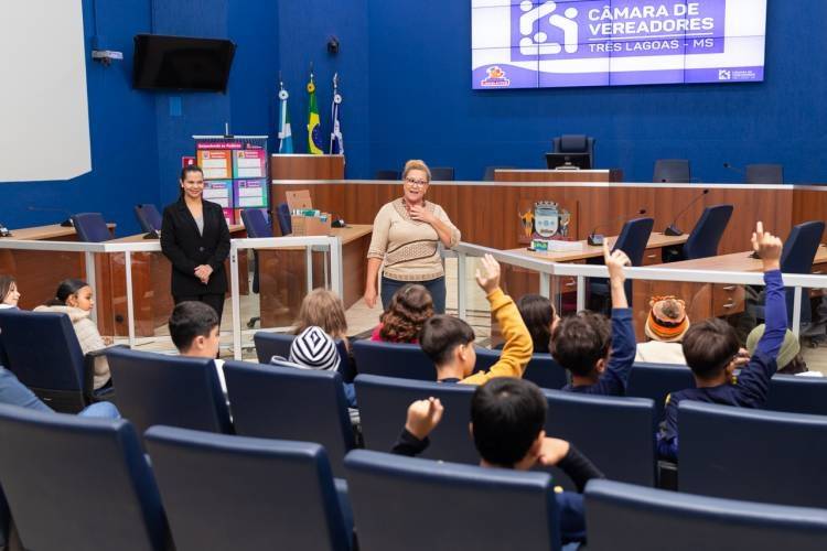 Alunos do 5ª ano do Unitrês participam do projeto visita guiada
