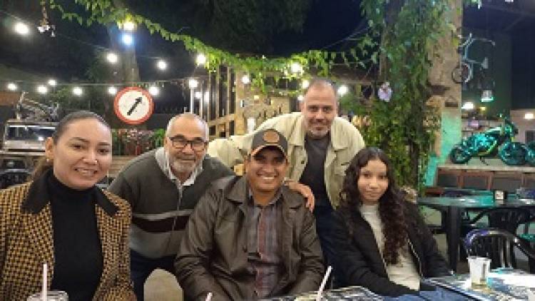 Estudantes da E.M.P. São Carlos comemoram resultados conquistados no JET's com Rodizio de Pizza,