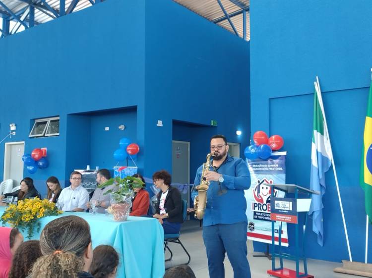 Escola Municipal Parque São Carlos passa a ser Integral