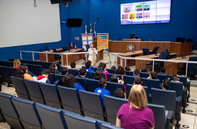 Vereadores aprovam recurso para evento de ciclismo e selo empresa amiga do autista