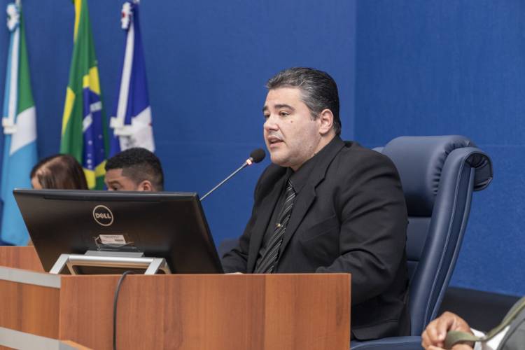  Vereadores aprovam Auxílio Moradia e criação de 60 cargos de agentes de saúde