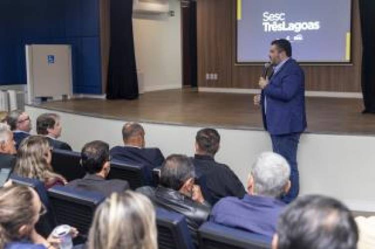 Vereadores prestigiam lançamentos do Sistema Comércio de MS