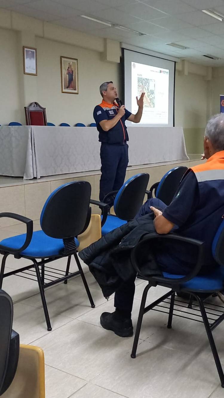 Defesa Civil liderada pela Coordenadora Lucia Castro participa de capacitação em Araçatuba – SP