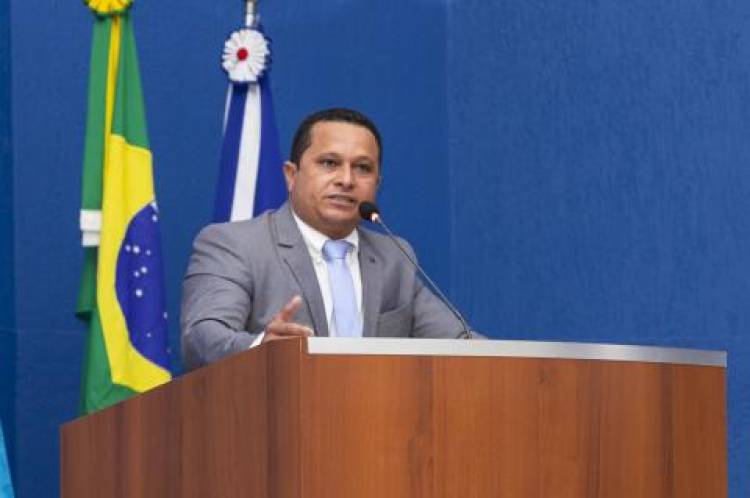 Vereadores aprovam retomada de área e instituem logomarca oficial da Câmara