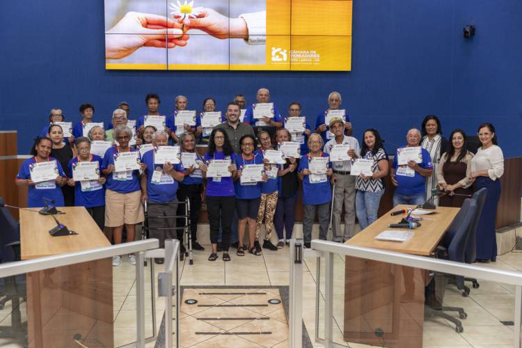 Câmara recebe grupos de idosos do CRAS e SCFVI na Visita Guiada