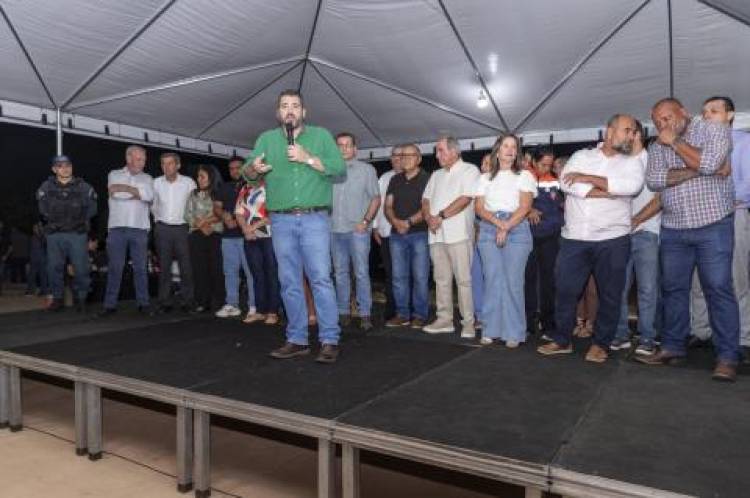 Vereadores prestigiam inauguração do parque linear da avenida Rosário Congro