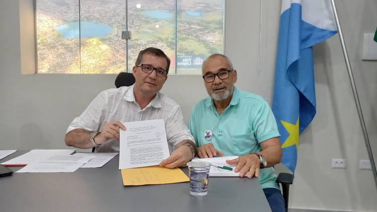 Prefeito Dr. Cassiano Maia recebe diretoria da UTAM e presidentes de Associações de bairros