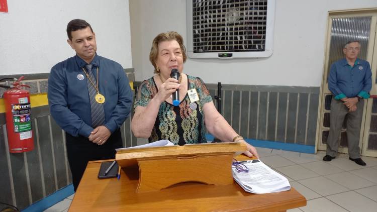 Lions Clube de Três Lagoas celebra 70 anos, recebe mimo dos afilhados, Monção da Câmara de Vereadores e reconhecimento do Governador do Distrito LC 8