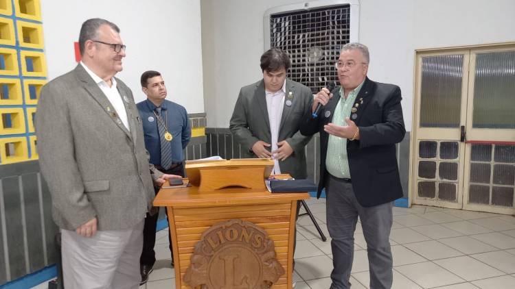 Lions Clube de Três Lagoas celebra 70 anos, recebe mimo dos afilhados, Monção da Câmara de Vereadores e reconhecimento do Governador do Distrito LC 8
