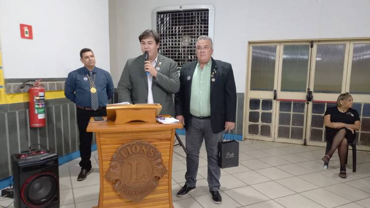 Lions Clube de Três Lagoas celebra 70 anos, recebe mimo dos afilhados, Monção da Câmara de Vereadores e reconhecimento do Governador do Distrito LC 8