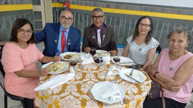 Lions Clube de Três Lagoas celebra 70 anos, recebe mimo dos afilhados, Monção da Câmara de Vereadores e reconhecimento do Governador do Distrito LC 8