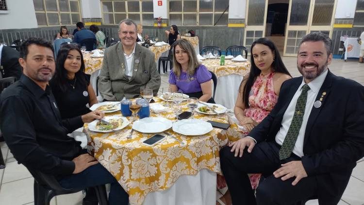 Lions Clube de Três Lagoas celebra 70 anos, recebe mimo dos afilhados, Monção da Câmara de Vereadores e reconhecimento do Governador do Distrito LC 8
