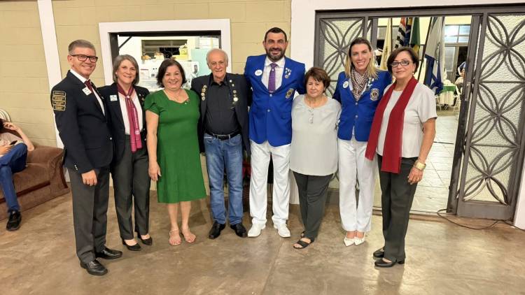 Lions Clube de Três Lagoas marca presença na festiva de visita oficial do Governador do Distrito LC  08 no Andradina Sul