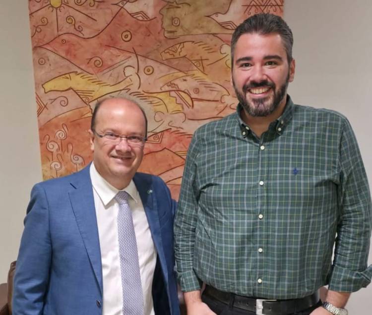 Sessão Solene concede Título de Cidadão Três-Lagoense ao vice-governador