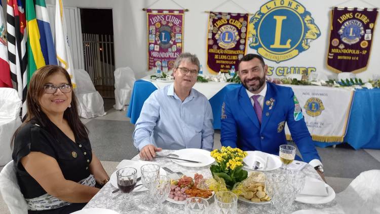Lions Clube de Três Lagoas prestigia posse de 12  Companheiros  e nova diretoria no Lions Clube de Mirandópolis 