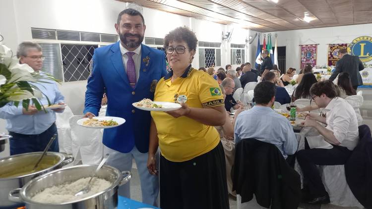 Lions Clube de Três Lagoas prestigia posse de 12  Companheiros  e nova diretoria no Lions Clube de Mirandópolis 