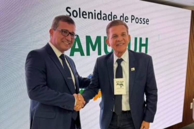Na presidência da AMUSUH, prefeito Dr. Cassiano eleva protagonismo de TL no cenário nacional